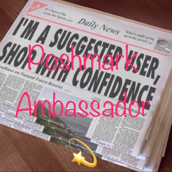 ♥️ Like❤️this listing to bookmark my closet!! 😘 - Picture 7 of 9